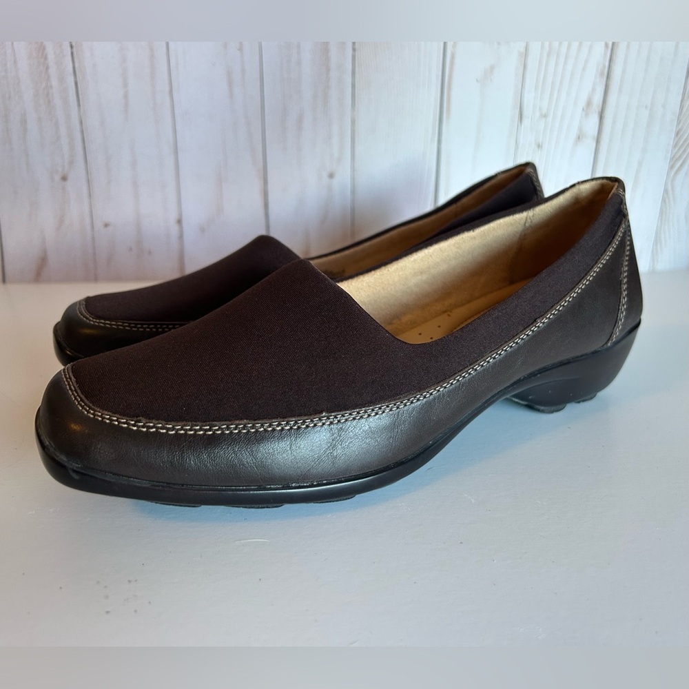 Naturalizer Slip-On Brown Comfort Loafers